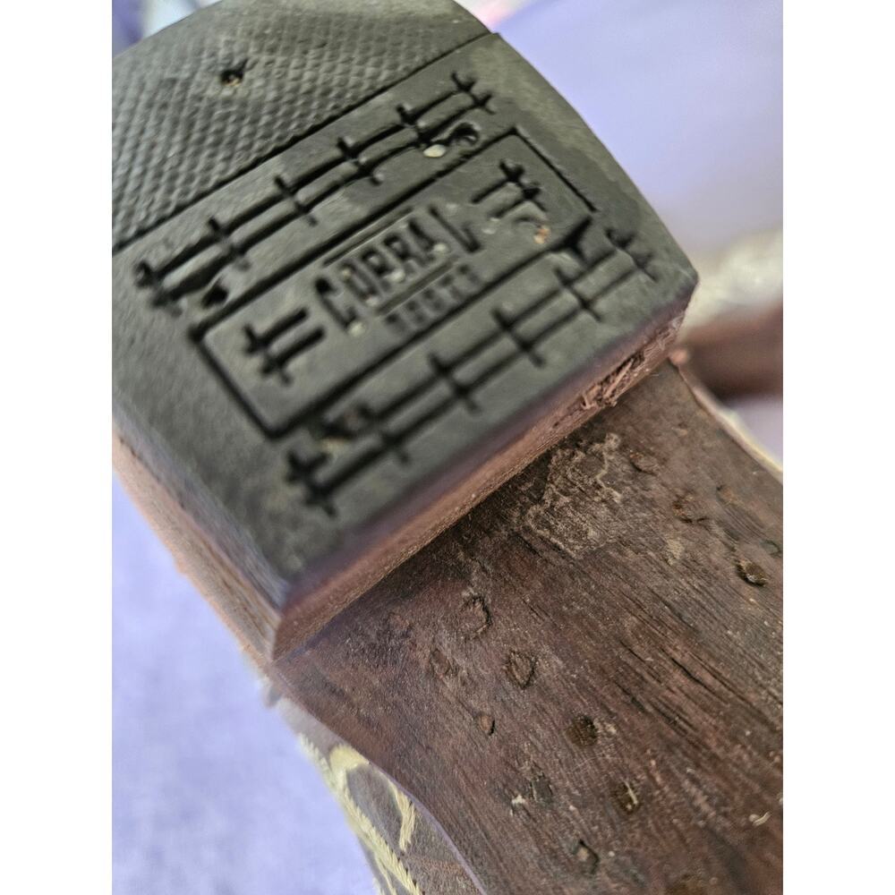 Women's Western Embroidered Ankle Boots in Taupe - Picture 4 of 8